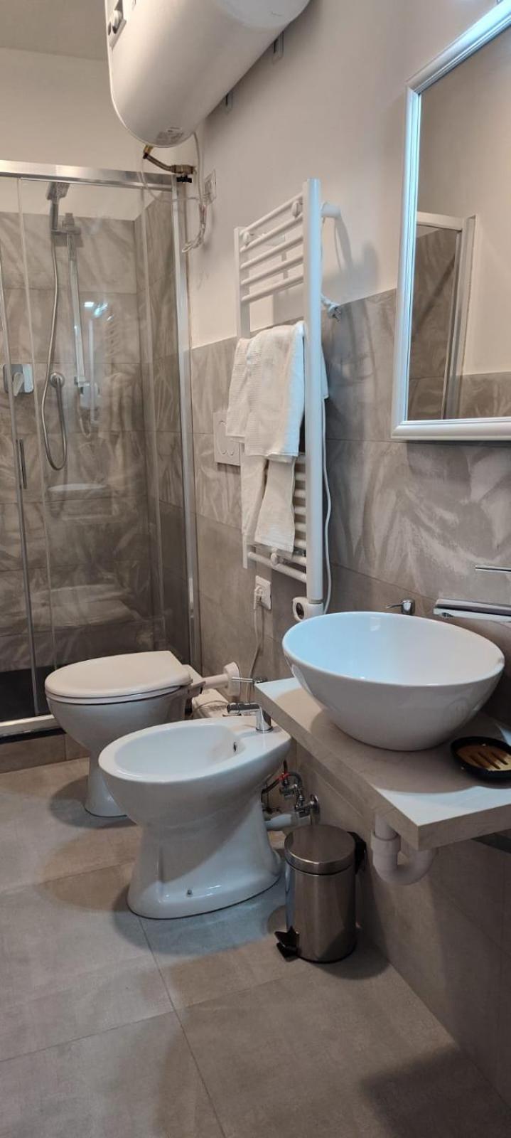 Bed and Breakfast Le Quattro Stagioni Genua Zewnętrze zdjęcie